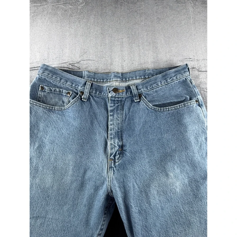 Wrangler Premium Quality Regular Fit Blue Jeans Mens 36x30 96501DS Medium Wash - Picture 3 of 13